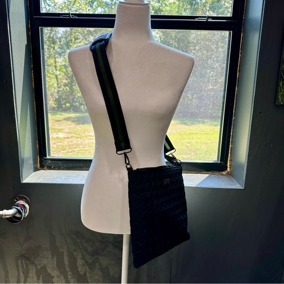 FlyteBag - Picture 7 of 8